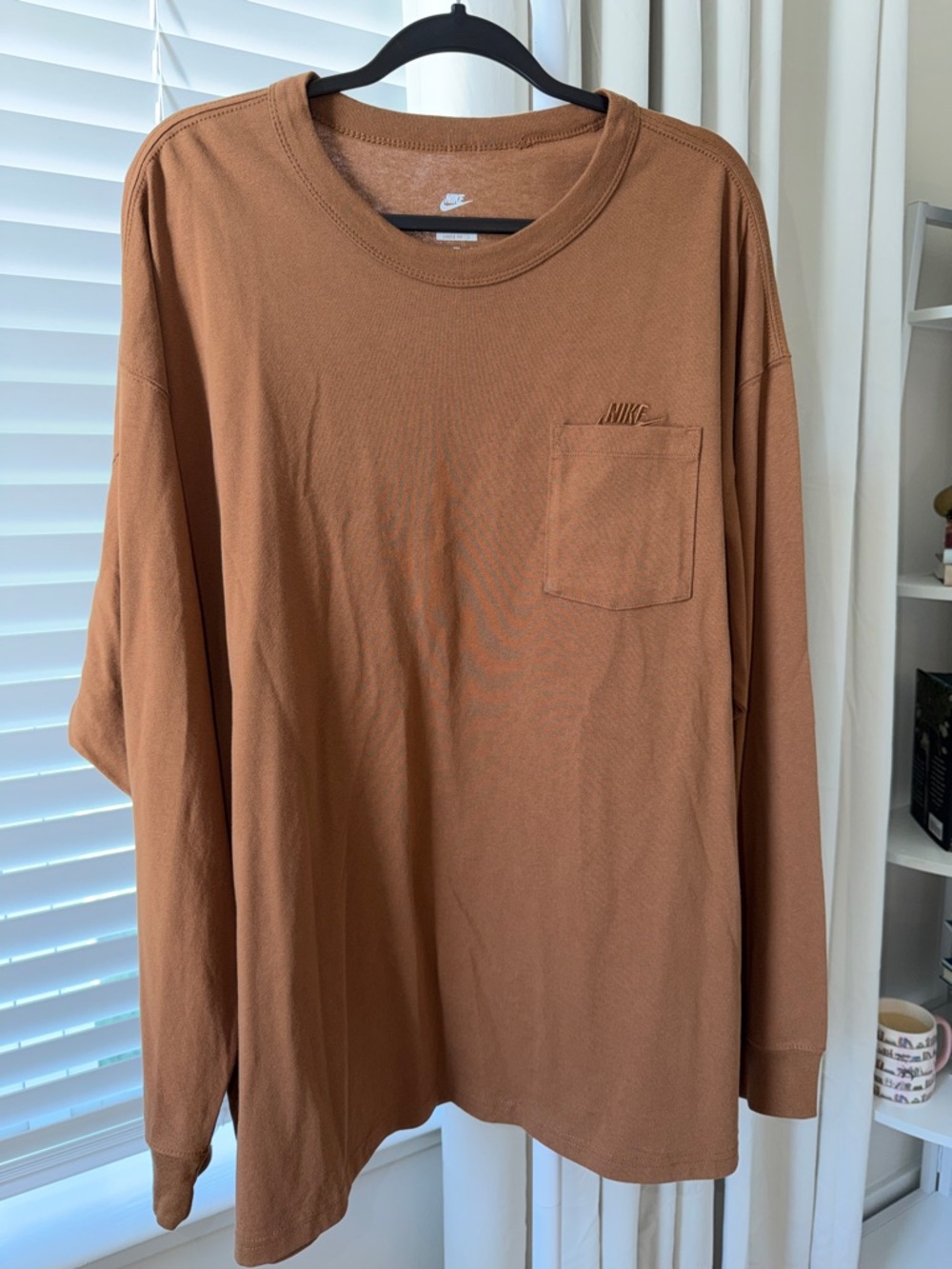 Nike Men's Long-Sleeve Pocket Tee — Rust Brown